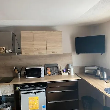 Kuru Guest House Pensión