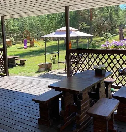 Kuru Guest House Gostinjska kuća