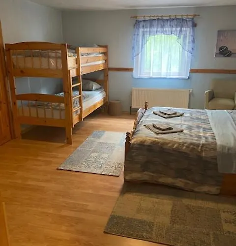 Kuru Guest House * Kuru