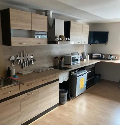 Gostinjska kuća Kuru Guest House *